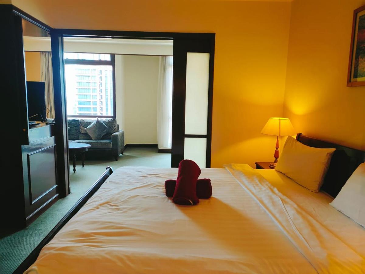 Luxhouz Suites At Times Square Kuala Lumpur Exterior photo